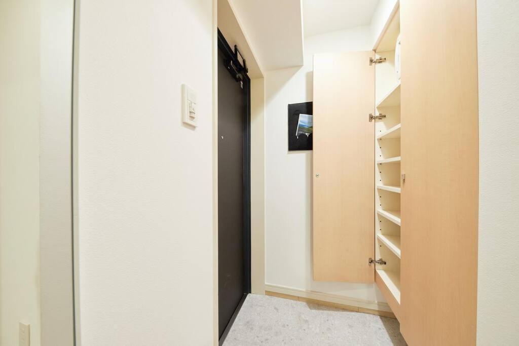 Apartment Shinjuku Kabukicho Designer's Iv *